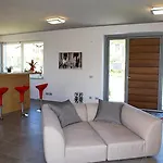 Casa Sobrero Farma Castiglione Falletto